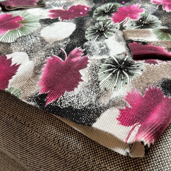 Vintage Beaded Sweater with sequins and beaded detailing - Picture 10 of 17